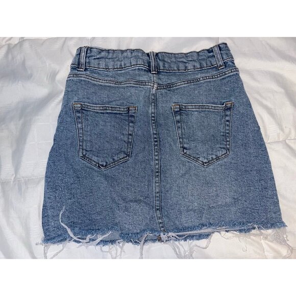 denim skirt - Picture 2 of 3